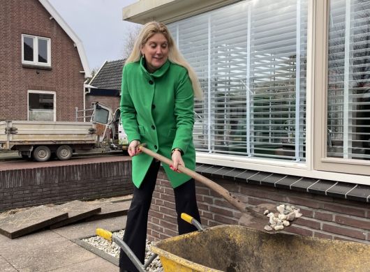 Tuin waarin steen vervangen worden door groen